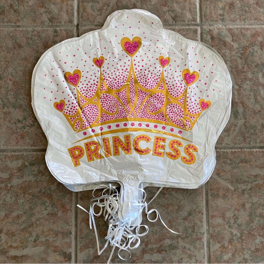 Mylar “Princess” Balloons with Streamers (25)